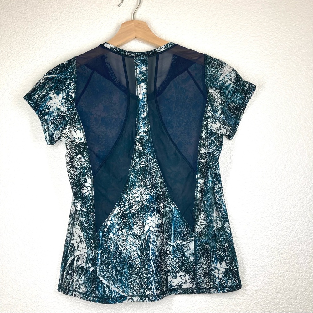 Lululemon Women's Top Seek The Heat Short Sleeve Shirt Teal 2 Mesh Back - Picture 4 of 11